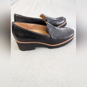 Naturalizer Women's Cabaret Leather Loafers Size 8M Chunky EUC Timeless Classic